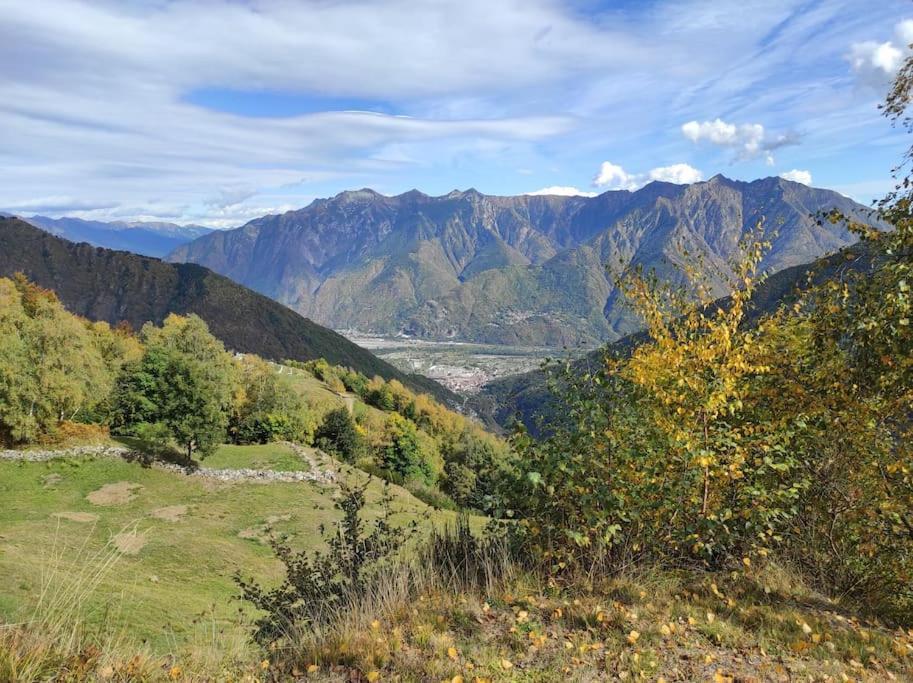 Casa Del Cios Calda E Intima Casetta Immersa Nel Verde Delle Montagne Alpe Basciumo Bagian luar foto